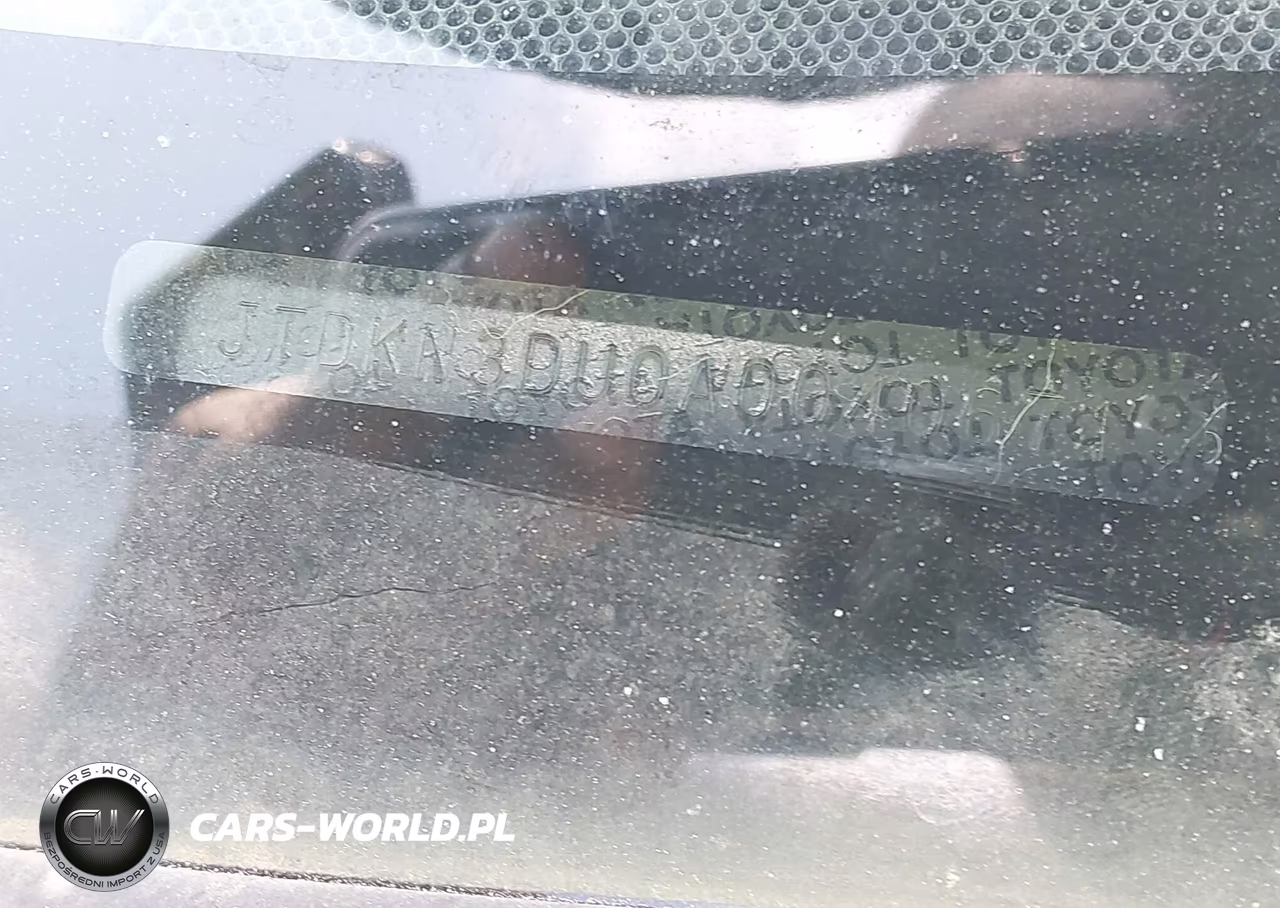 2010 Toyota Prius Iv VIN:JTDKN3DU0A0040671 - 12