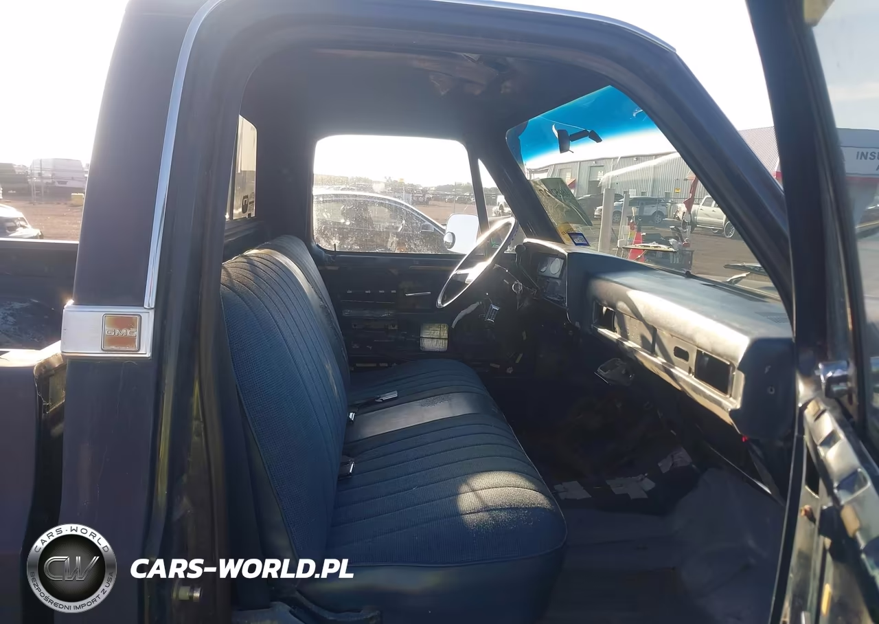 1983 GMC C1500 VIN:1GTCC14D5DS517974 - 5