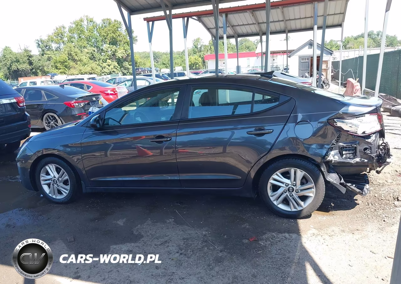 2020 Hyundai Elantra Sel VIN:5NPD84LF9LH575352 - 15