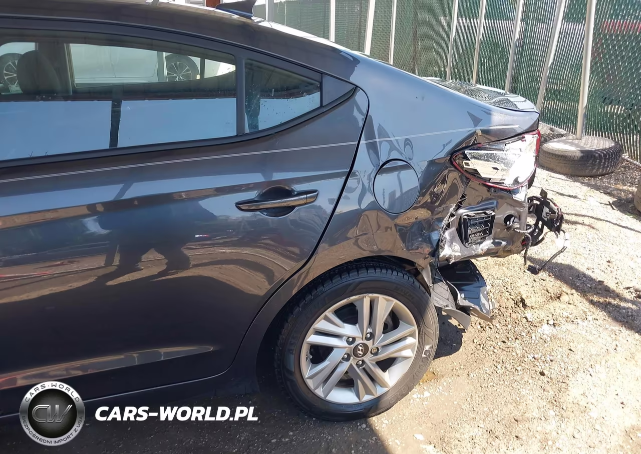 2020 Hyundai Elantra Sel VIN:5NPD84LF9LH575352 - 19