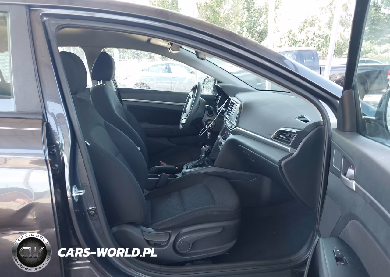 2020 Hyundai Elantra Sel VIN:5NPD84LF9LH575352 - 5