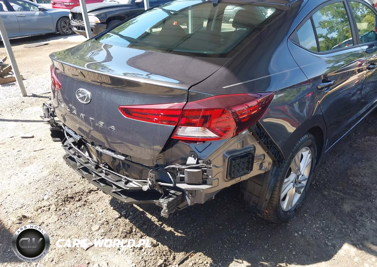 2020 Hyundai Elantra Sel VIN:5NPD84LF9LH575352 - 6