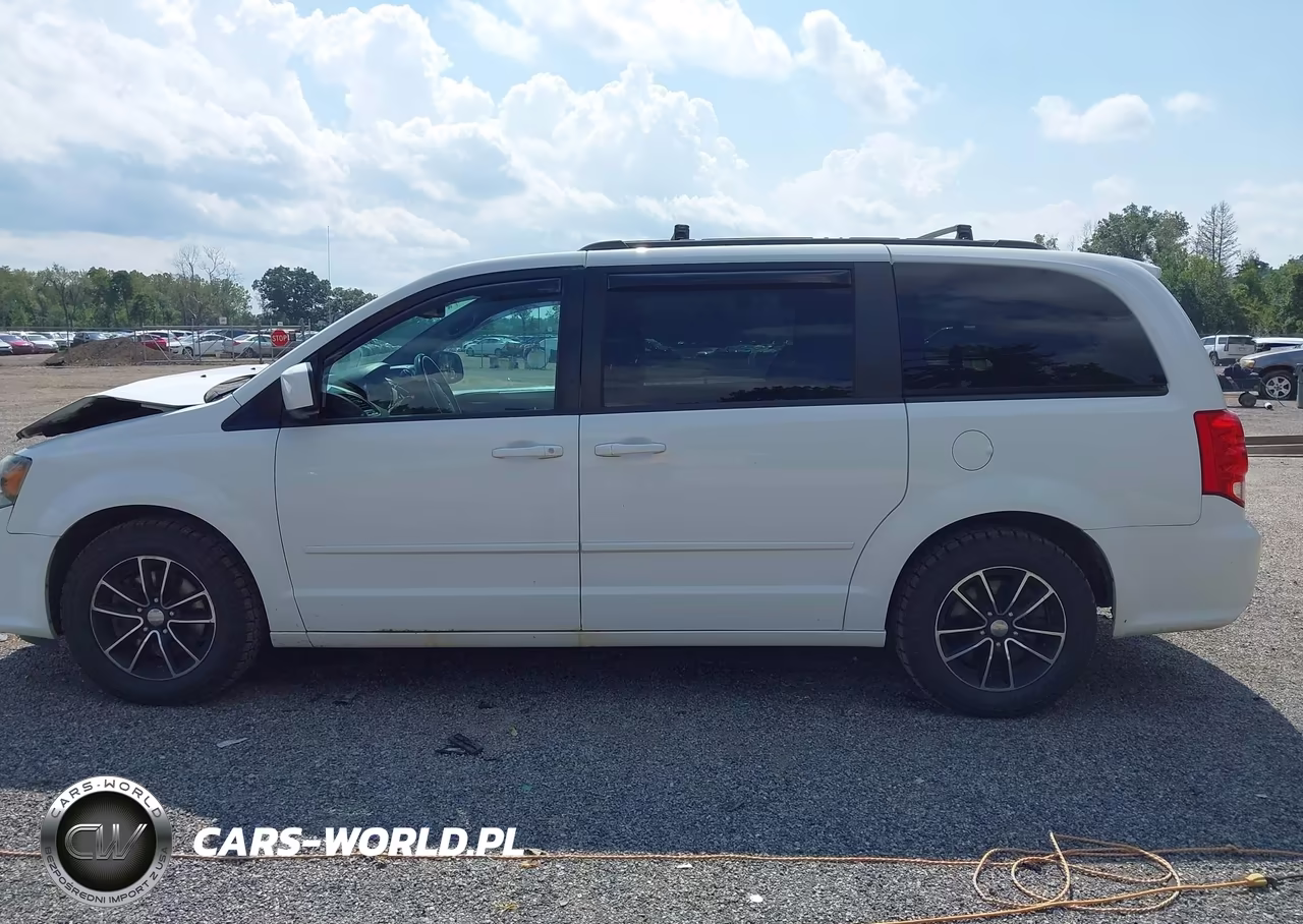 2017 Dodge Grand Caravan Gt VIN:2C4RDGEG5HR639213 - 14