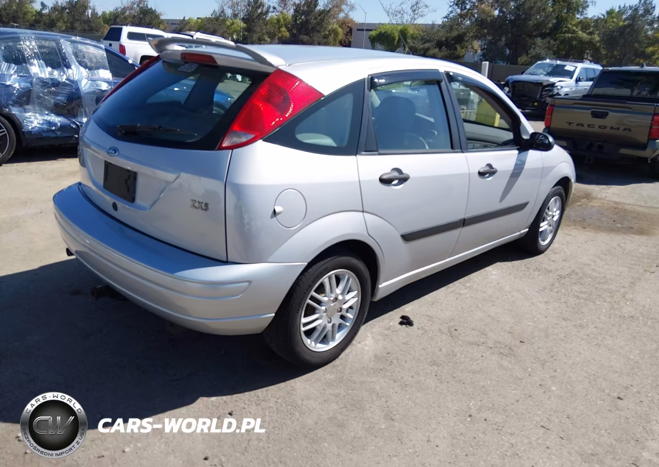 2003 Ford Focus Zx5 VIN:3FAFP37363R153533 - 4