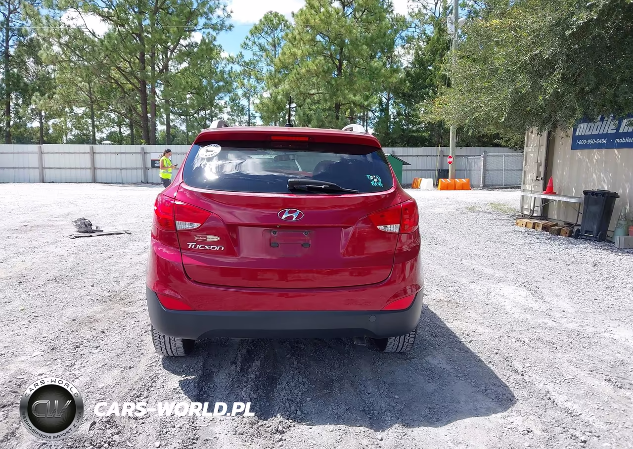 2014 Hyundai Tucson Se VIN:KM8JU3AG6EU826899 - 16