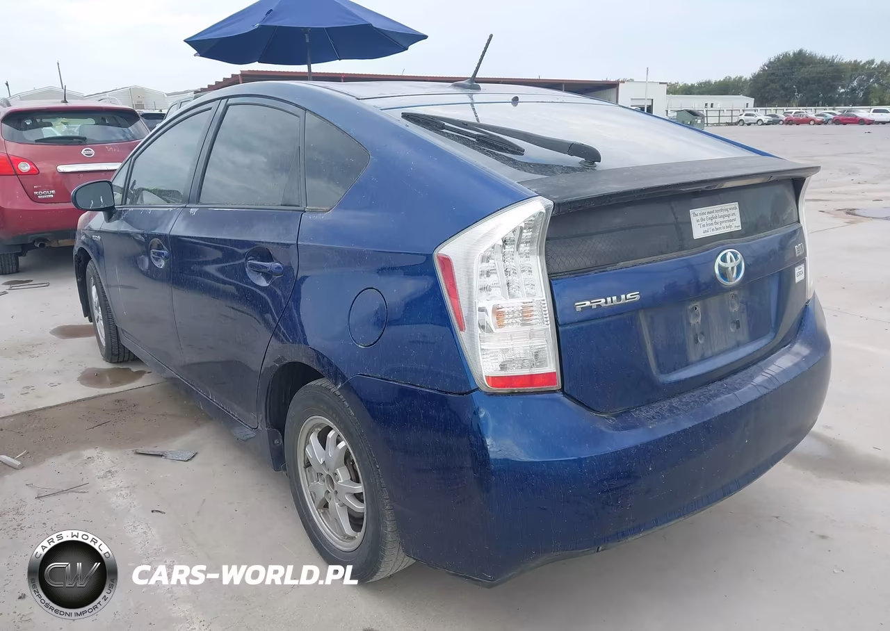2011 Toyota Prius Two VIN:JTDKN3DU1B5328624 - 3