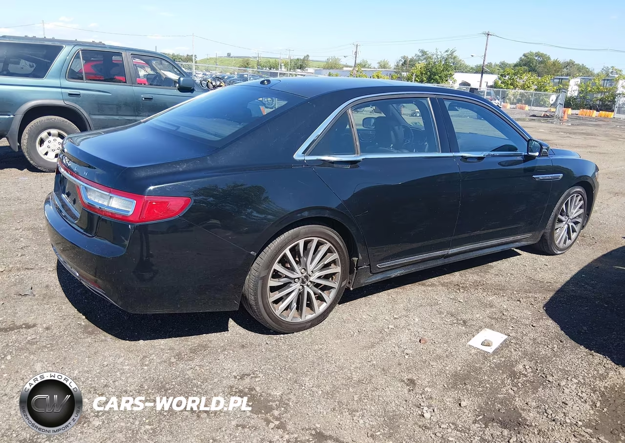 2017 Lincoln Continental Livery VIN:1LN6L9HK1H5601861 - 4