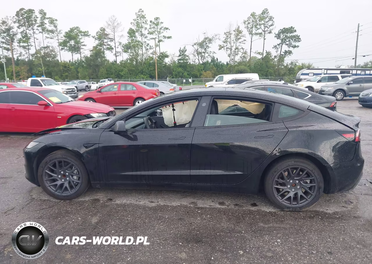 2026 Tesla Model 3 Premium Rear-Wheel Drive-Rear-Wheel Drive VIN:5YJ3E1EA7TF117831 - 12