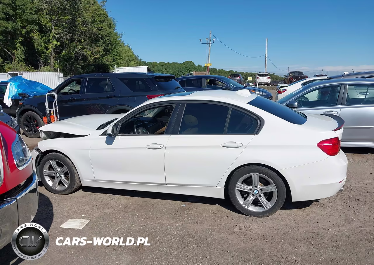 2015 BMW 328I xDrive VIN:WBA3B5G56FNS16854 - 14