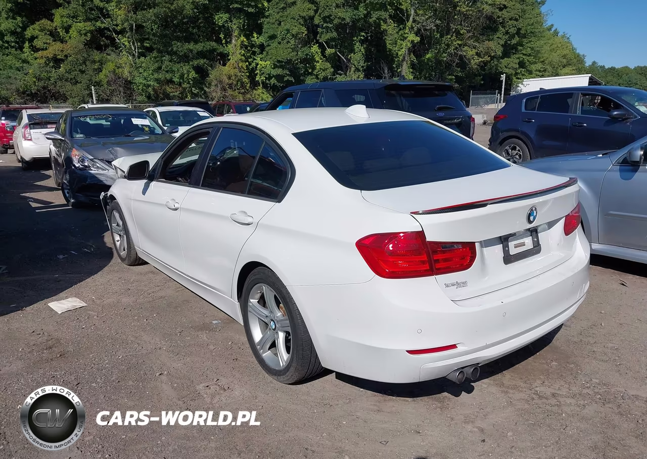 2015 BMW 328I xDrive VIN:WBA3B5G56FNS16854 - 3