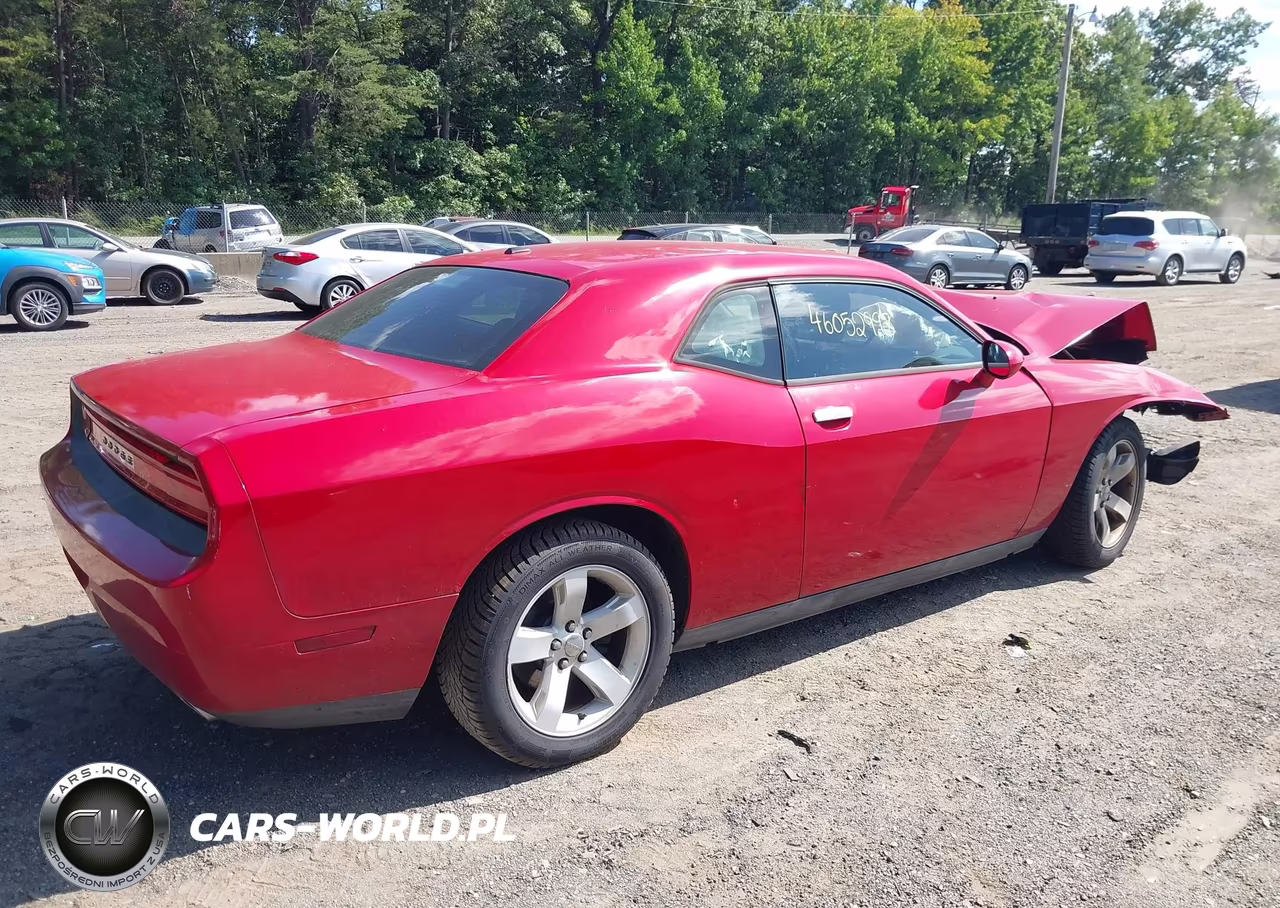 2013 Dodge Challenger Sxt VIN:2C3CDYAG8DH581541 - 4