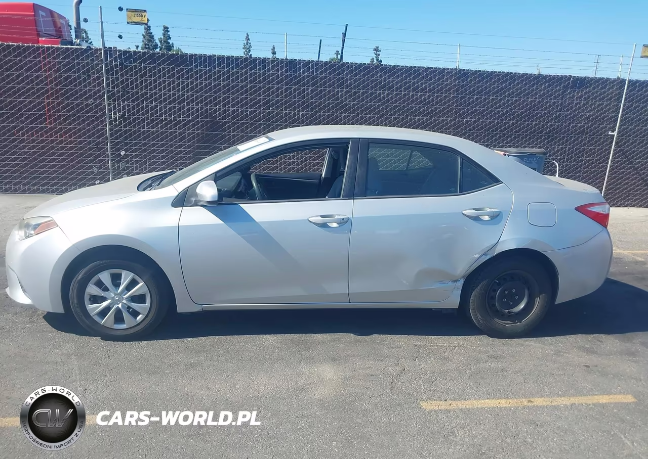 2015 Toyota Corolla L VIN:5YFBURHE8FP363498 - 14