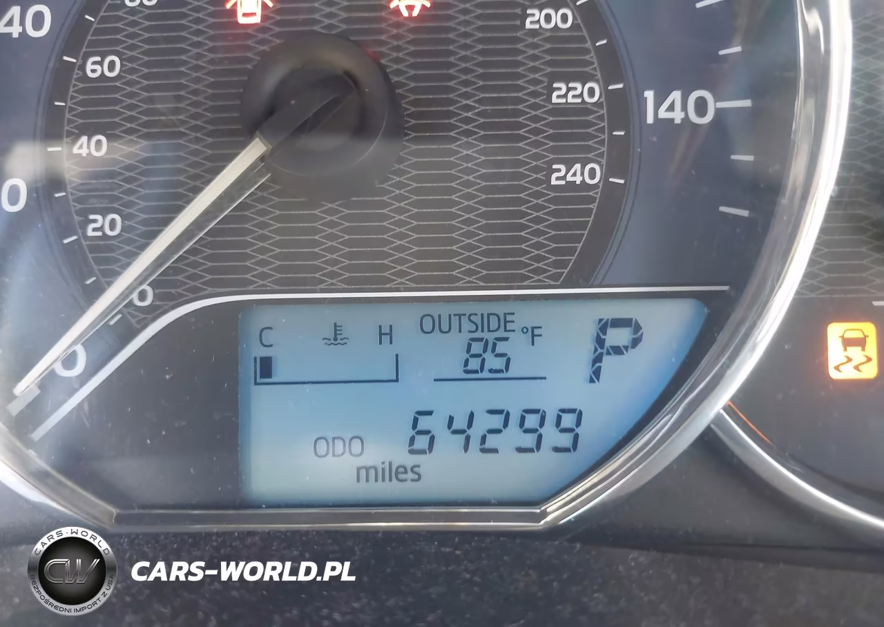 2015 Toyota Corolla L VIN:5YFBURHE8FP363498 - 15