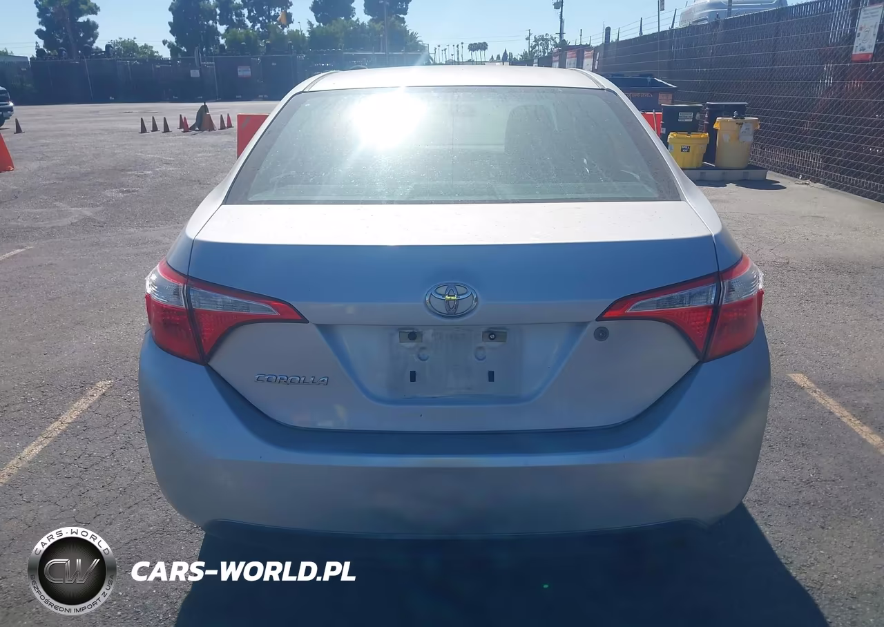 2015 Toyota Corolla L VIN:5YFBURHE8FP363498 - 16