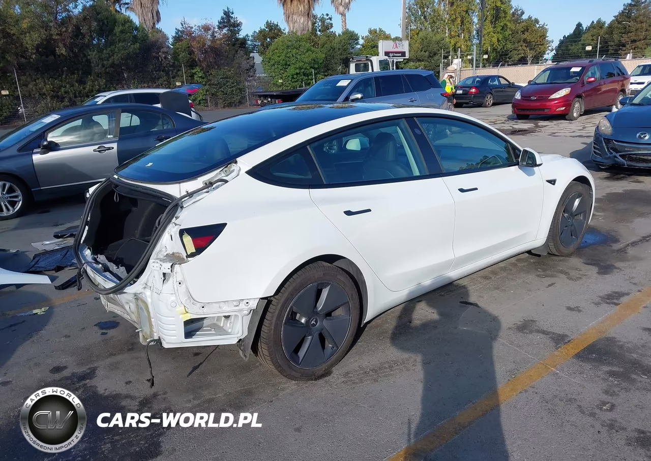 2023 Tesla Model 3 Long Range Dual Motor All-Wheel Drive VIN:5YJ3E1EB5PF471393 - 4