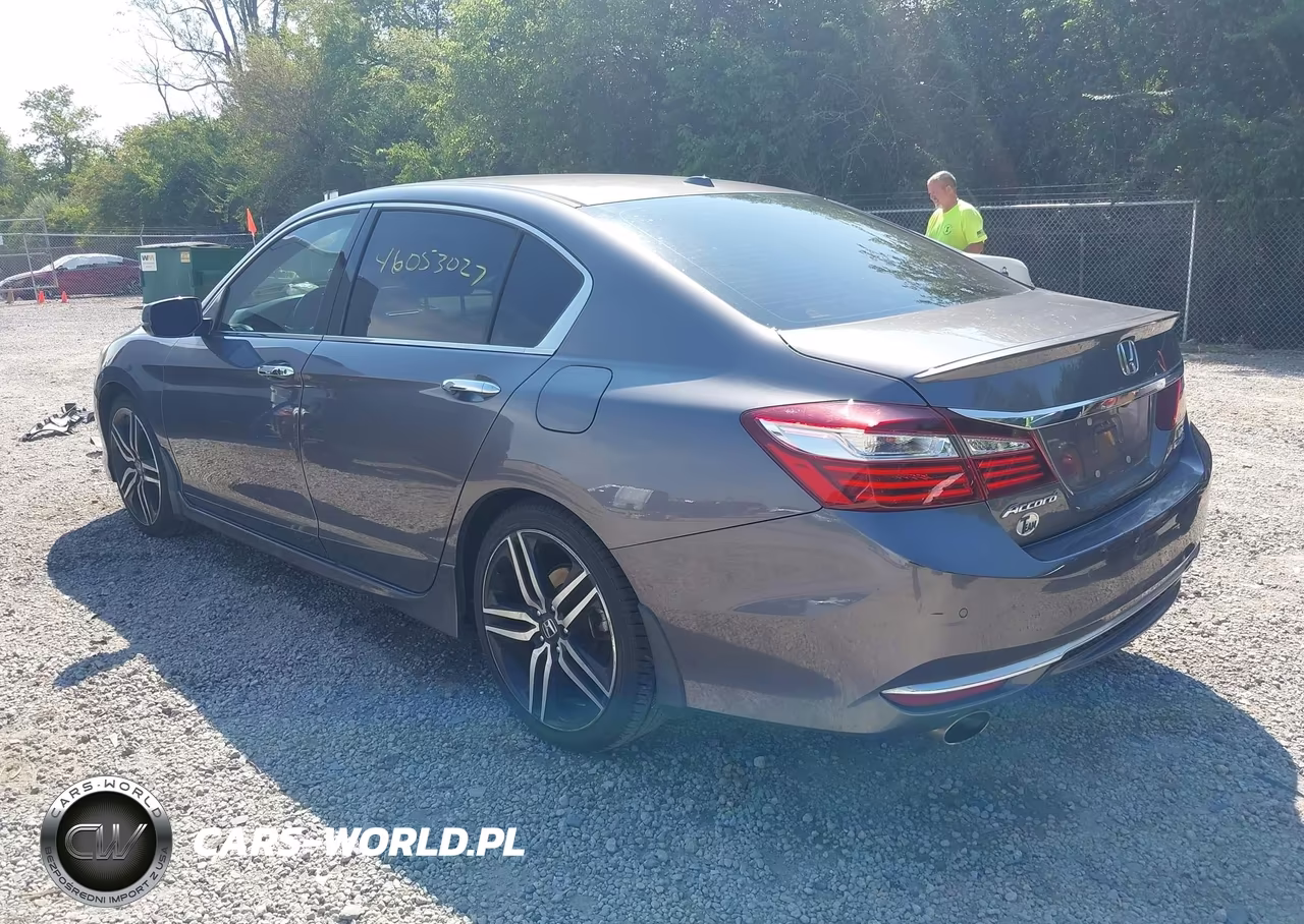 2017 Honda Accord Touring V6 VIN:1HGCR3F90HA023456 - 3