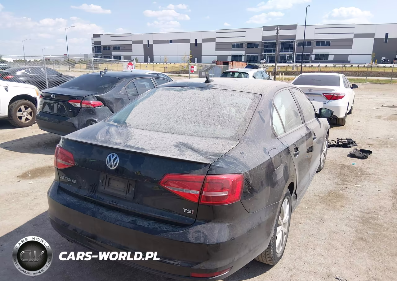 2015 Volkswagen Jetta 1.8T Se VIN:3VWD07AJXFM343399 - 4