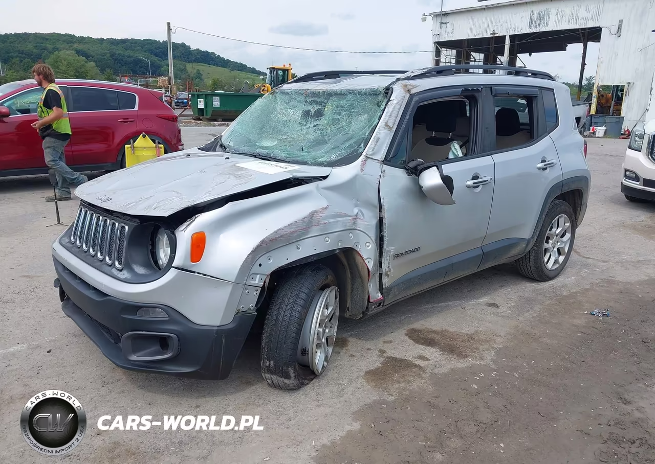 JEEP RENEGADE L VIN:ZACCJBBT0FPB70823 - 2