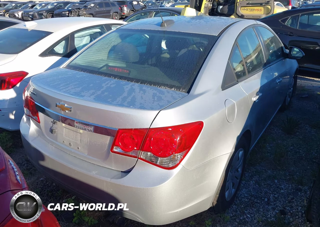 2016 Chevrolet Cruze Limited Ls Auto VIN:1G1PC5SG0G7217720 - 4