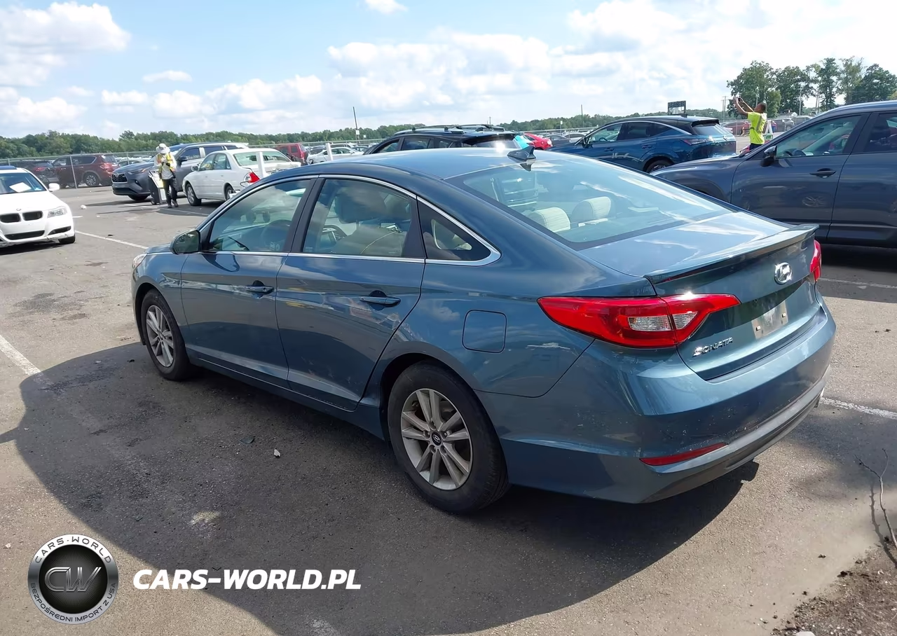 2016 Hyundai Sonata Se VIN:5NPE24AF5GH355463 - 3