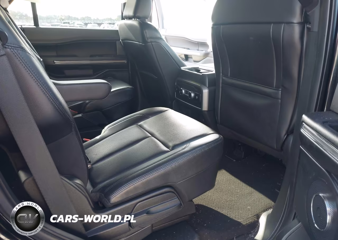 2021 Ford Expedition Xlt VIN:1FMJU1JT9MEA30500 - 8
