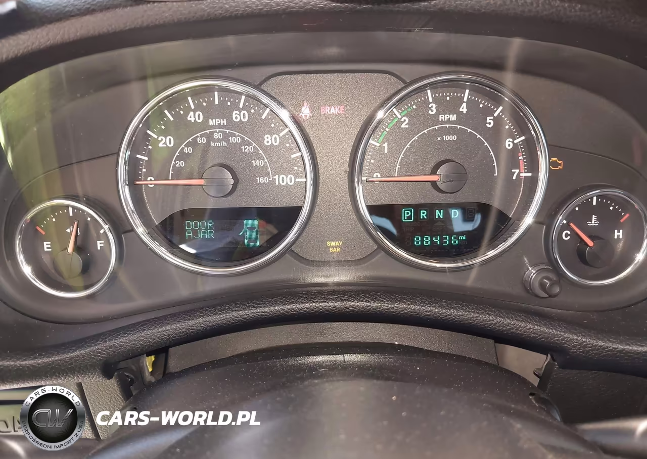 2017 Jeep Wrangler Unlimited Rubicon 4X4 VIN:1C4BJWFG8HL646376 - 7