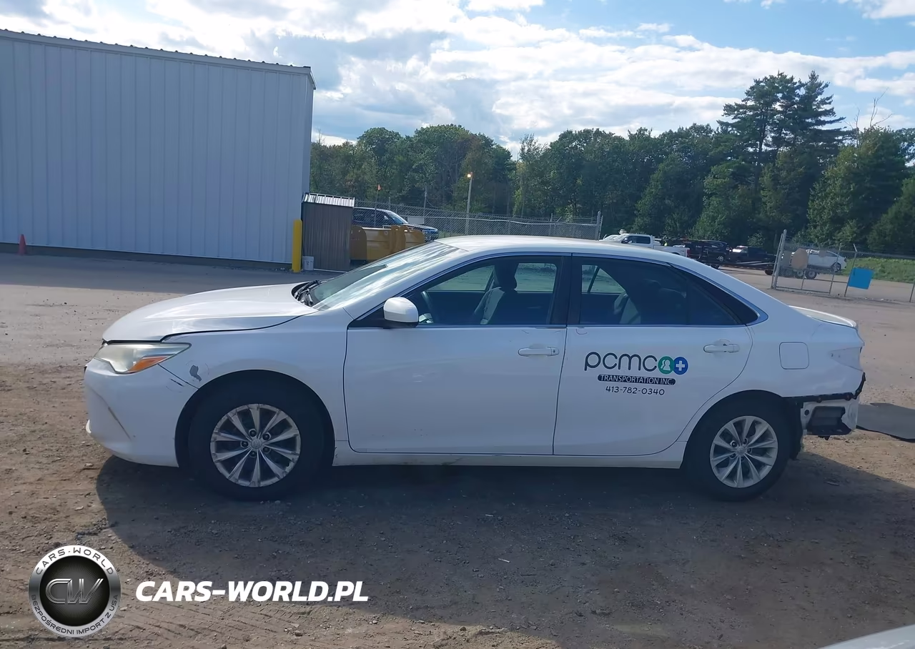 2015 Toyota Camry Le VIN:4T4BF1FK6FR470249 - 15