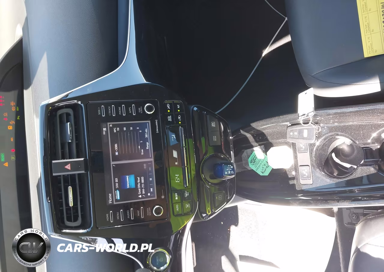 2021 Toyota Prius Xle VIN:JTDKAMFU5M3135549 - 11