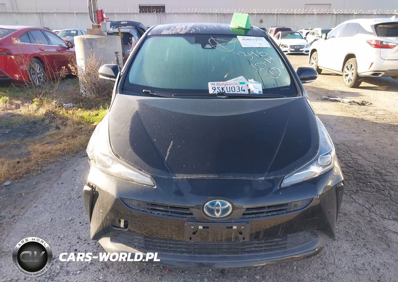 2021 Toyota Prius Xle VIN:JTDKAMFU5M3135549 - 13