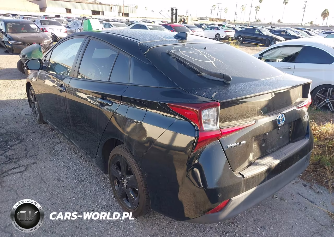 2021 Toyota Prius Xle VIN:JTDKAMFU5M3135549 - 3