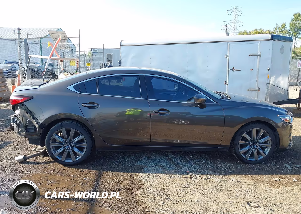 2018 Mazda Mazda6 Touring VIN:JM1GL1VM4J1330002 - 14