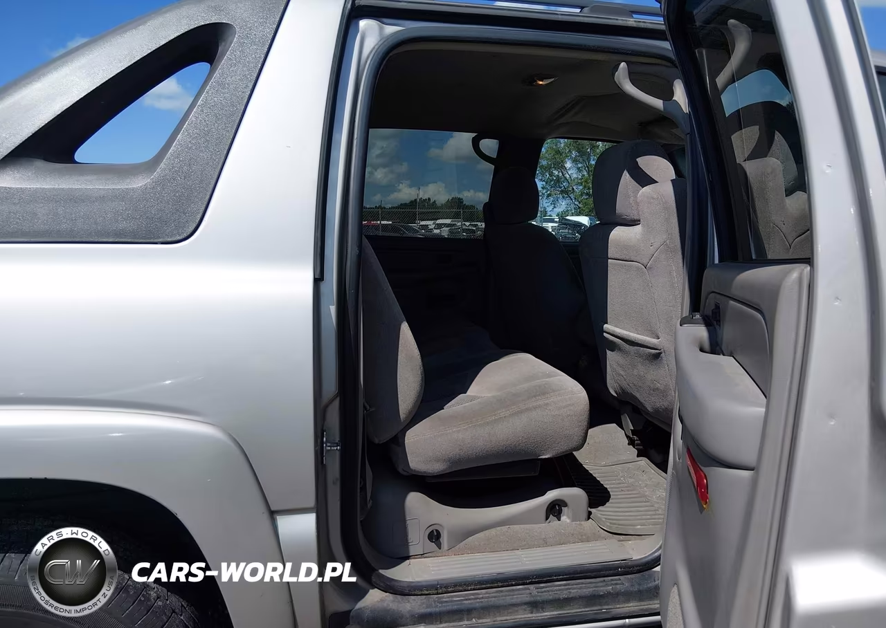 2005 Chevrolet Avalanche 1500 Z66 VIN:3GNEC12Z45G163047 - 8