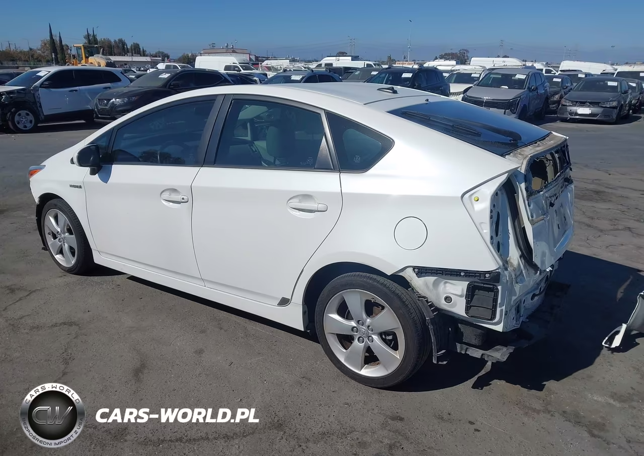 2010 Toyota Prius V VIN:JTDKN3DU1A0084856 - 3