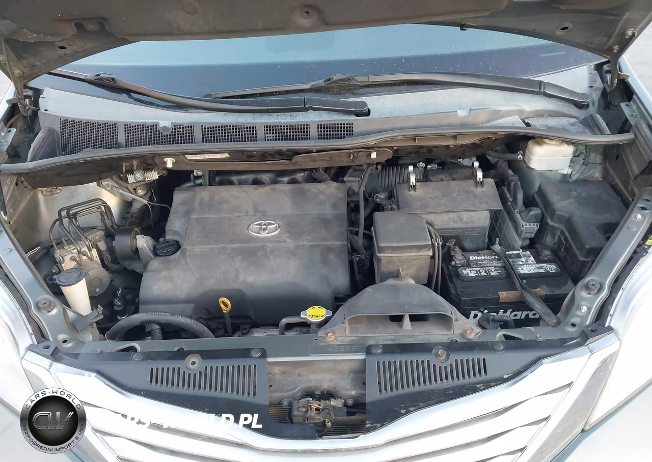 2012 Toyota Sienna Limited 7 Passenger VIN:5TDDK3DC0CS035673 - 10