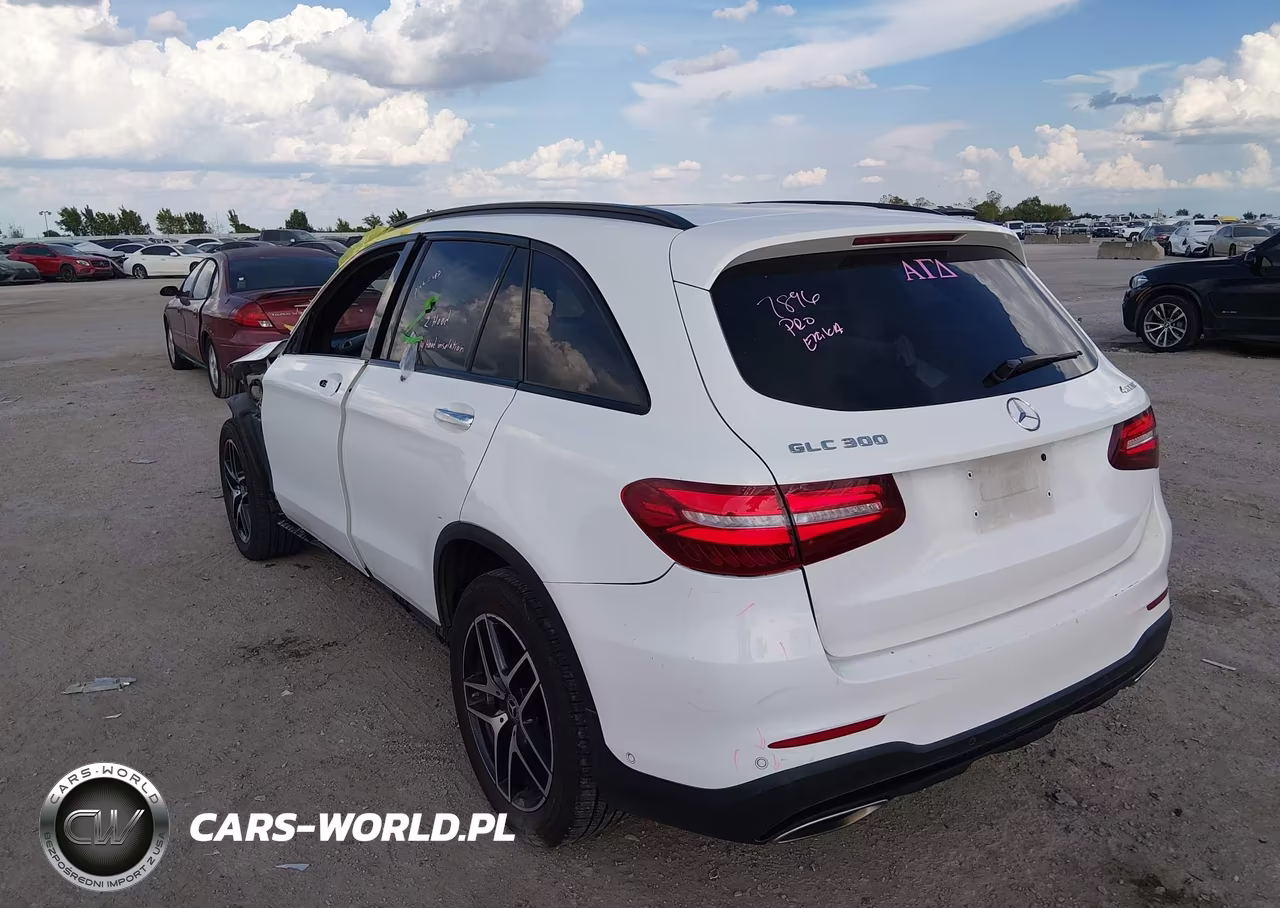 2019 Mercedes-Benz Glc 300 4Matic VIN:WDC0G4KB5KV152003 - 3