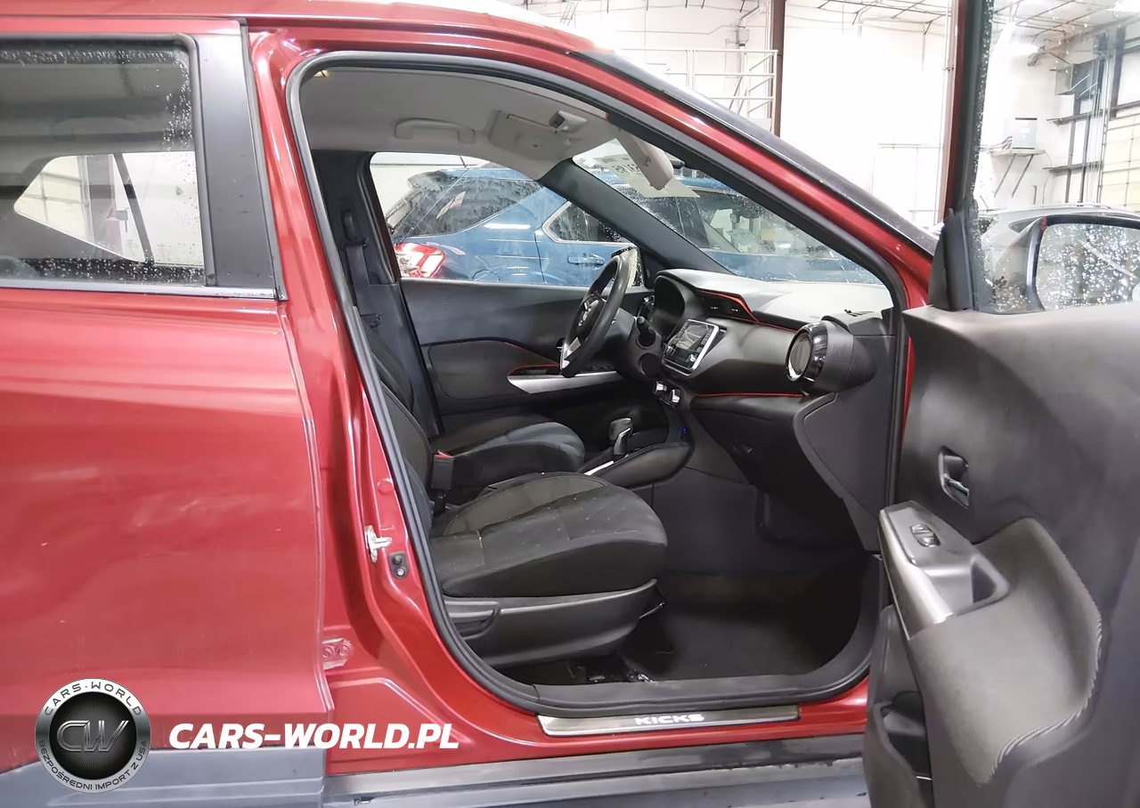 2018 Nissan Kicks Sv VIN:3N1CP5CU3JL532399 - 5
