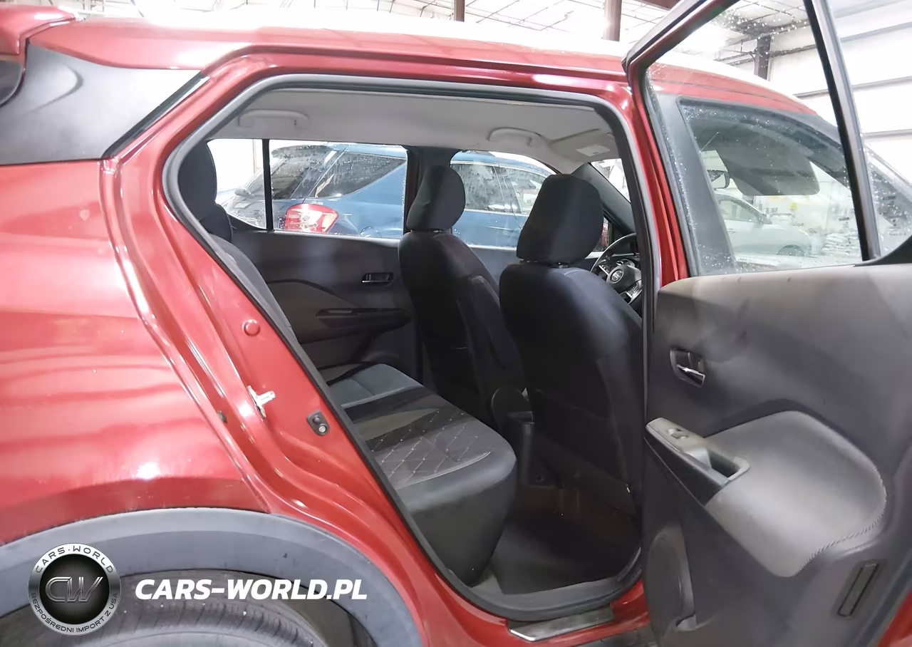 2018 Nissan Kicks Sv VIN:3N1CP5CU3JL532399 - 8