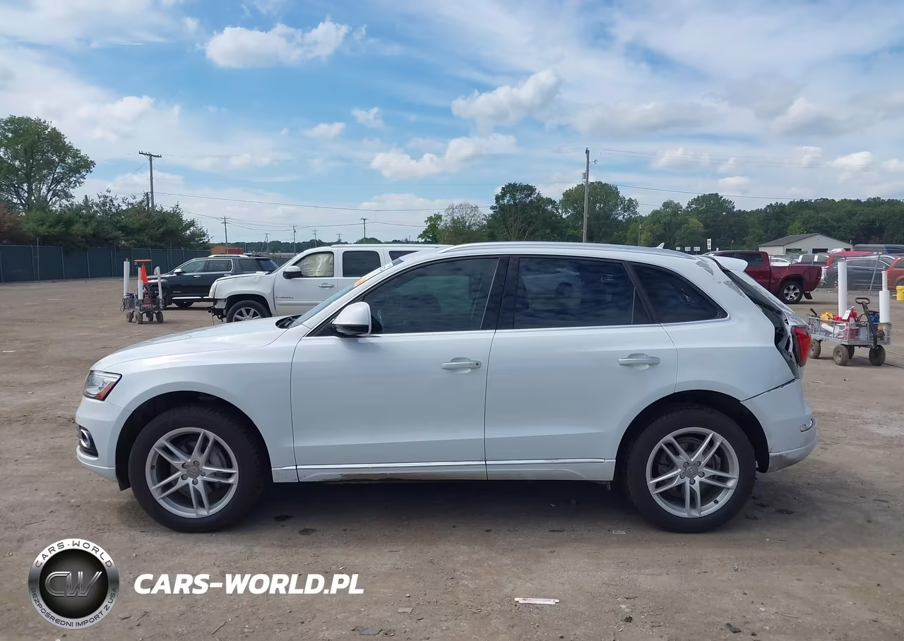 2015 Audi Q5 2.0T Premium VIN:WA1CFAFP3FA089534 - 14