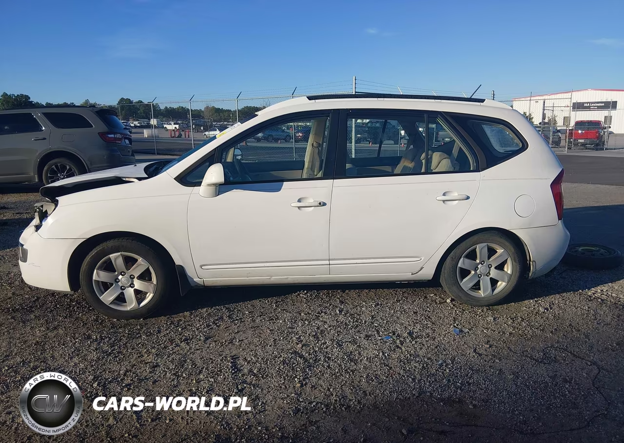 2007 Kia Rondo Lx VIN:KNAFG525677094654 - 15