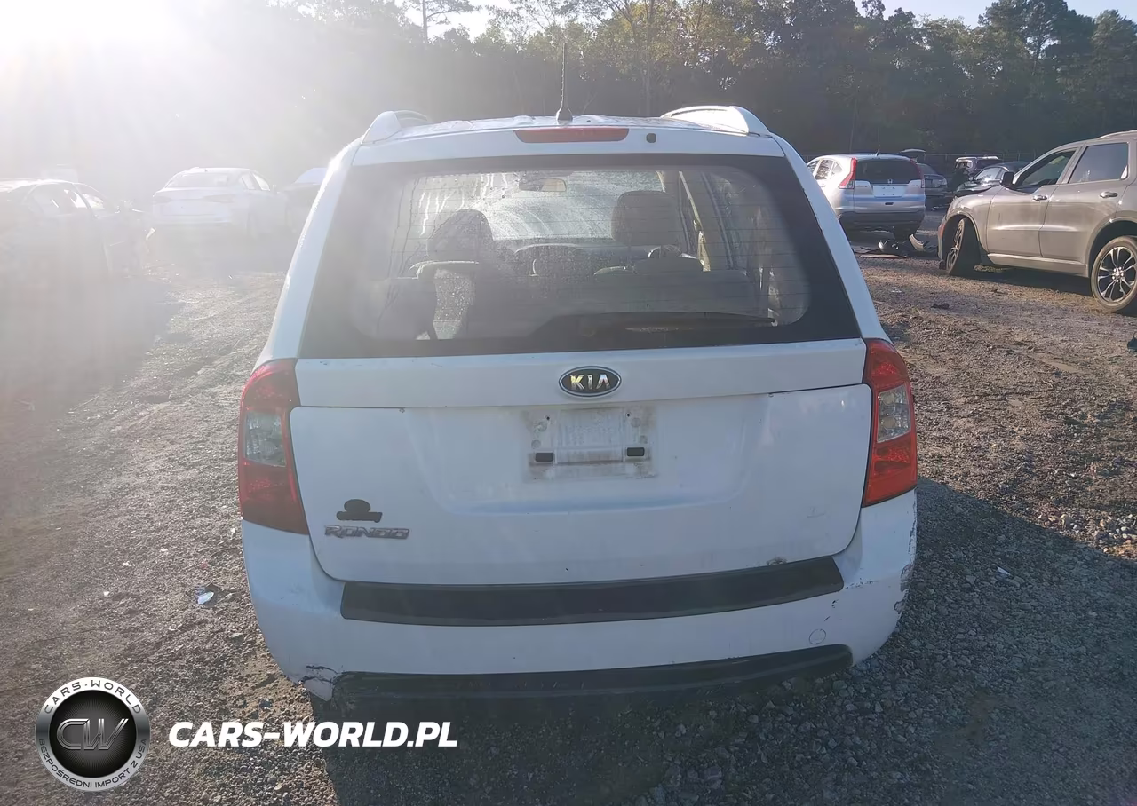 2007 Kia Rondo Lx VIN:KNAFG525677094654 - 17