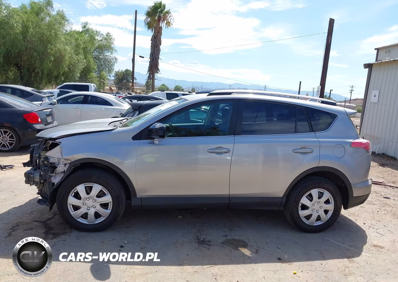 2017 Toyota Rav4 Le VIN:2T3BFREV5HW637800 - 15