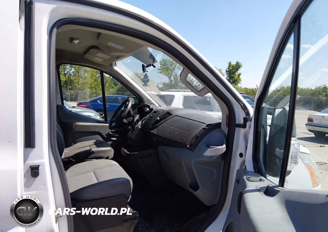 2015 Ford Transit-150 VIN:1FTNE1YM4FKA07552 - 5