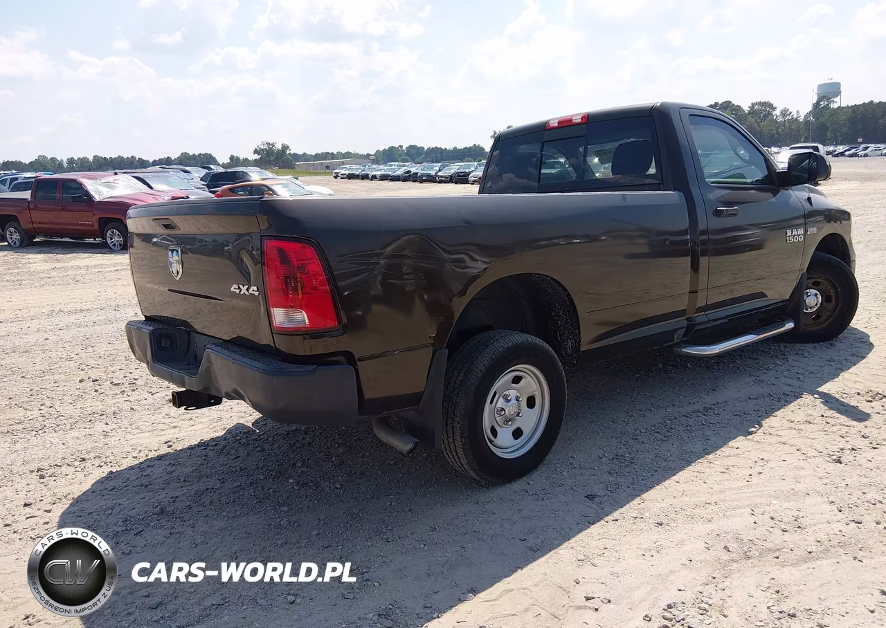 2014 Ram 1500 Tradesman VIN:3C6JR7DTXEG101824 - 4