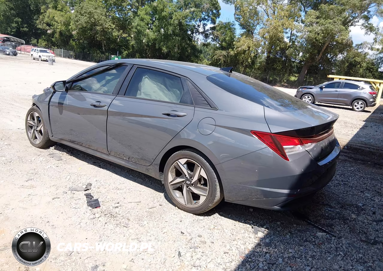 2023 Hyundai Elantra Sel VIN:KMHLS4AG5PU613935 - 3