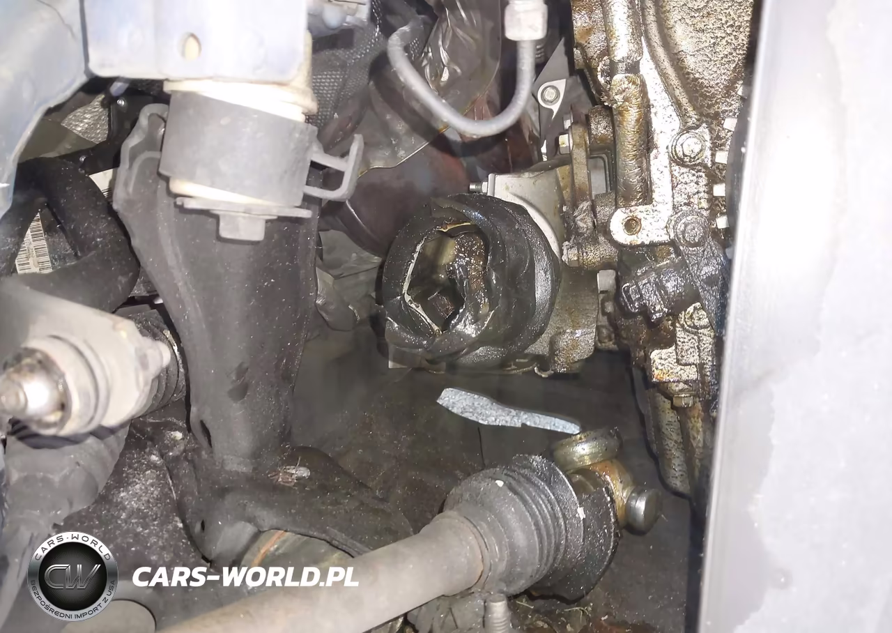 2015 Ford Escape S VIN:1FMCU0F78FUB57228 - 13