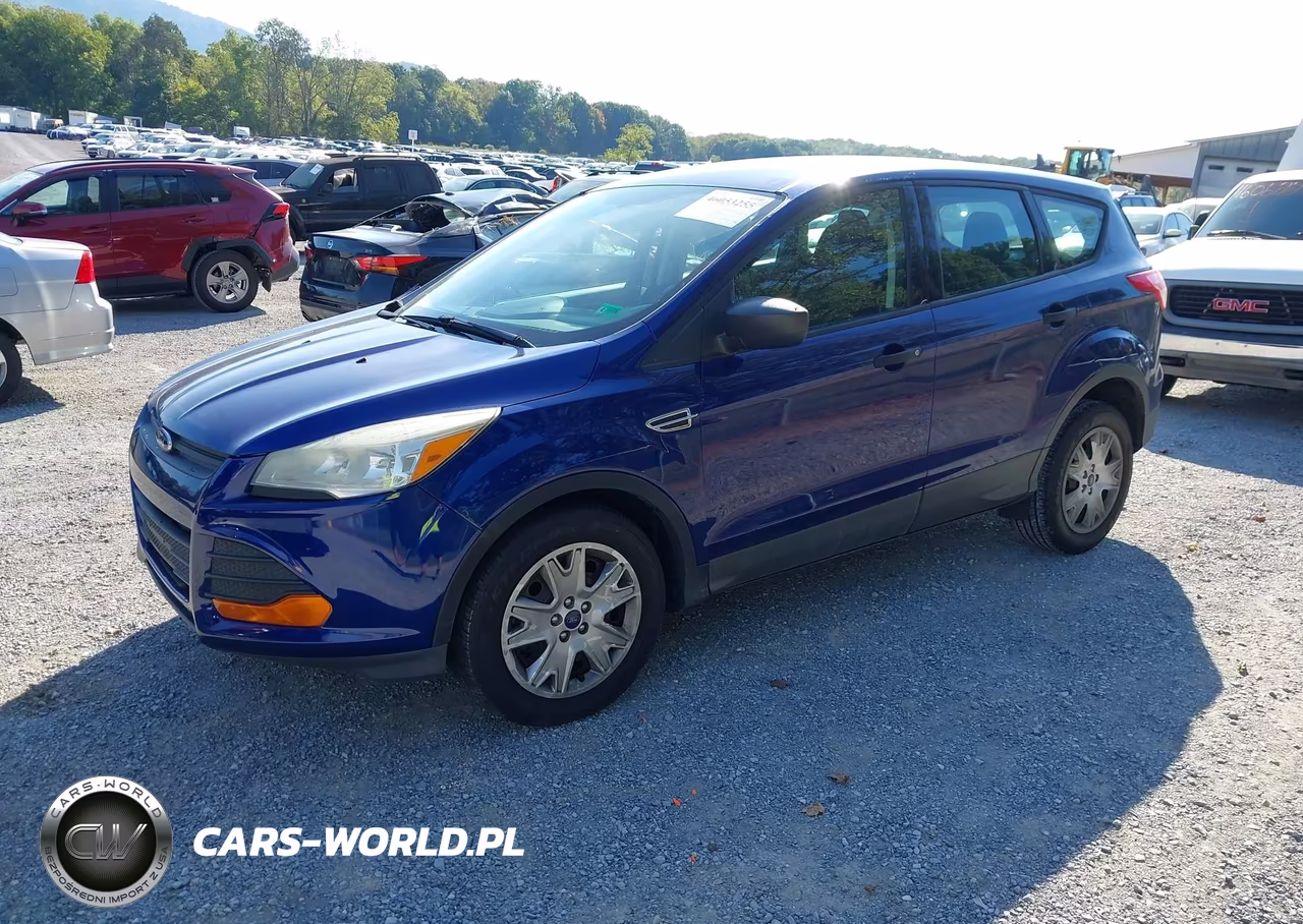 2015 Ford Escape S VIN:1FMCU0F78FUB57228 - 2