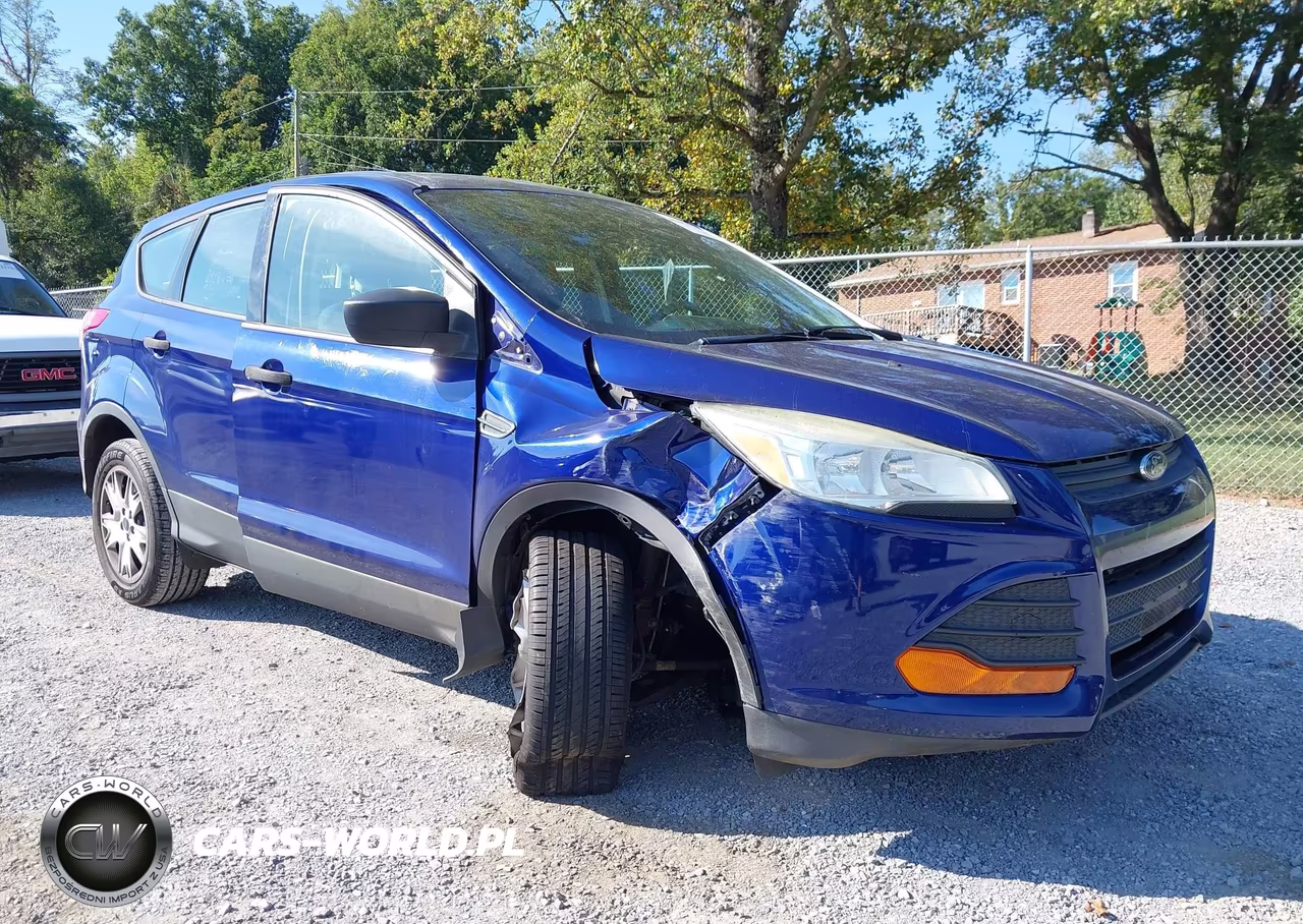 2015 Ford Escape S VIN:1FMCU0F78FUB57228 - 6