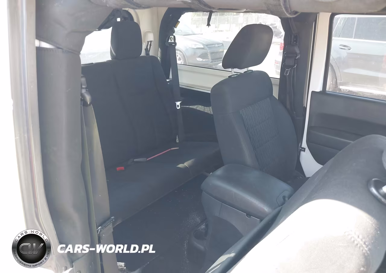 2012 Jeep Wrangler Sport VIN:1C4AJWAG2CL161324 - 8