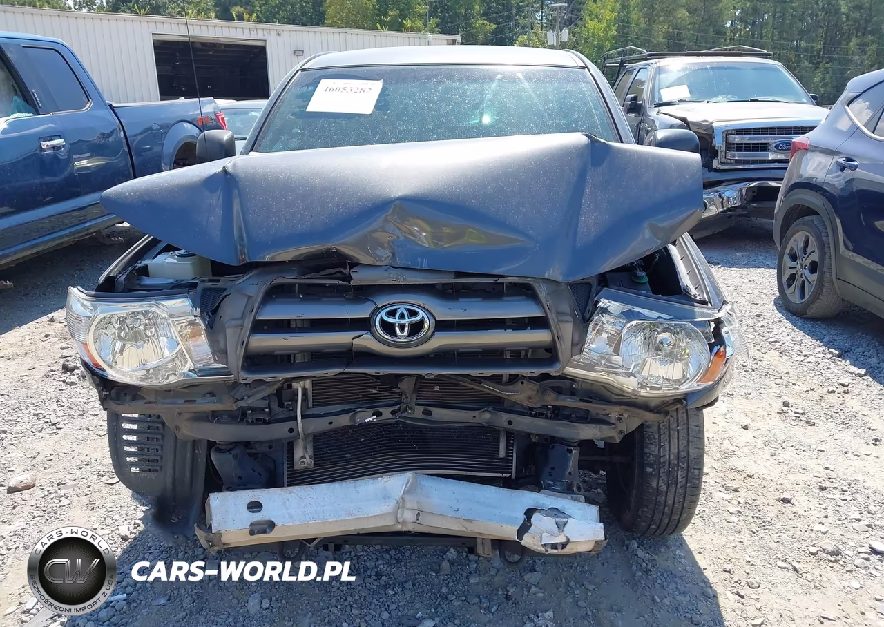 2010 Toyota Tacoma VIN:5TENX4CN2AZ733927 - 11
