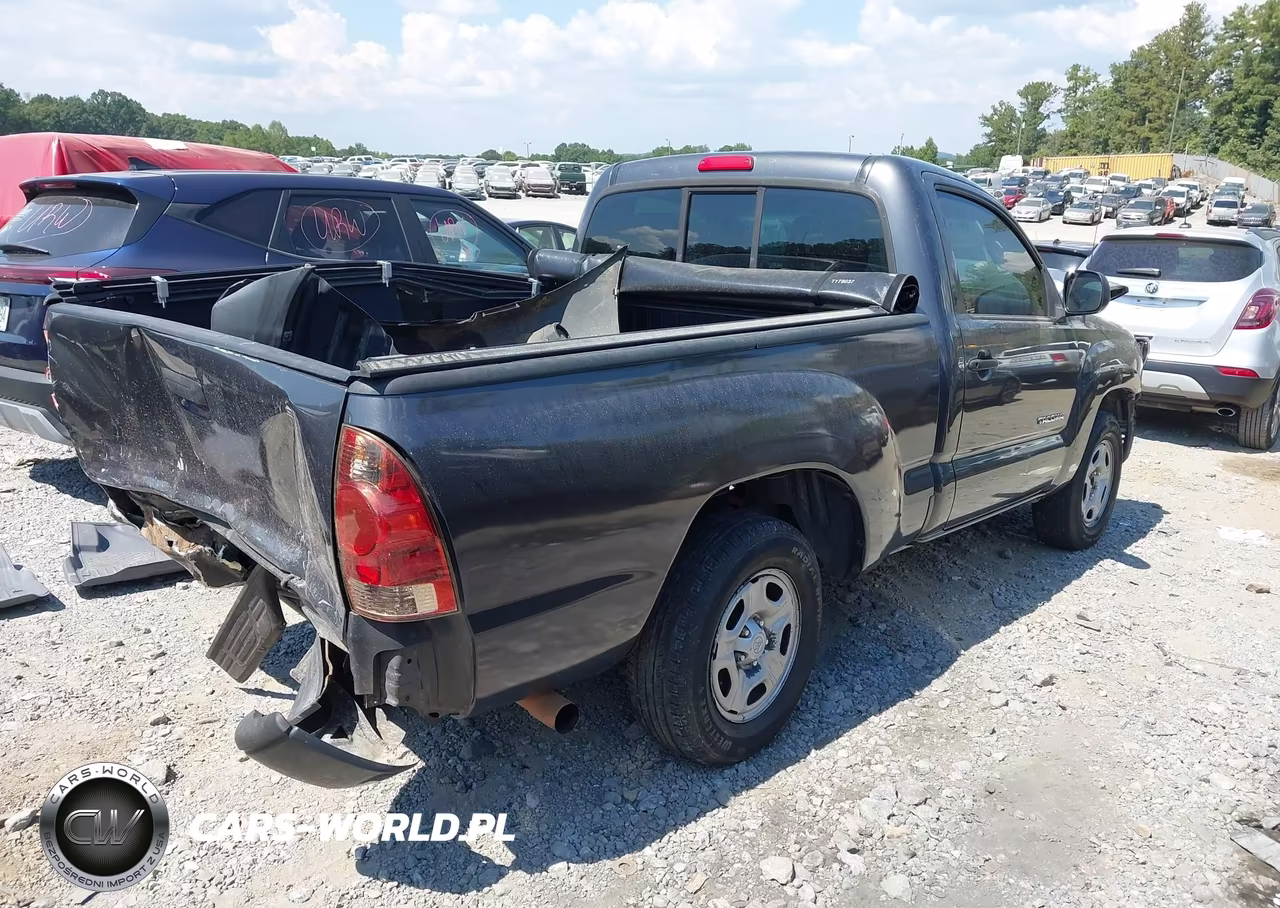 2010 Toyota Tacoma VIN:5TENX4CN2AZ733927 - 4